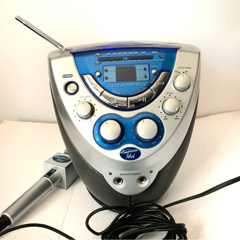 Silver and Blue American Idol Karaoke Machine